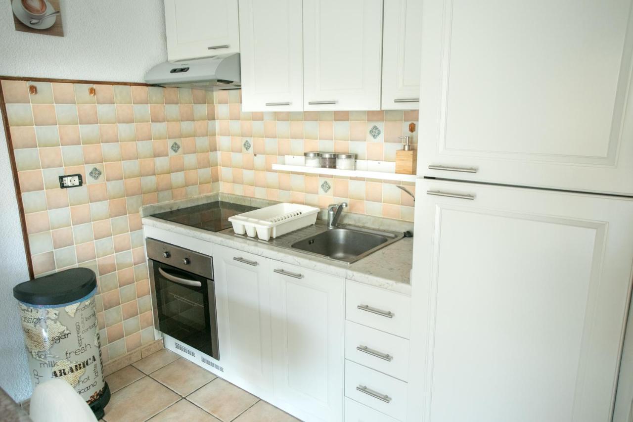 Njoylife Apartment 아데제 외부 사진